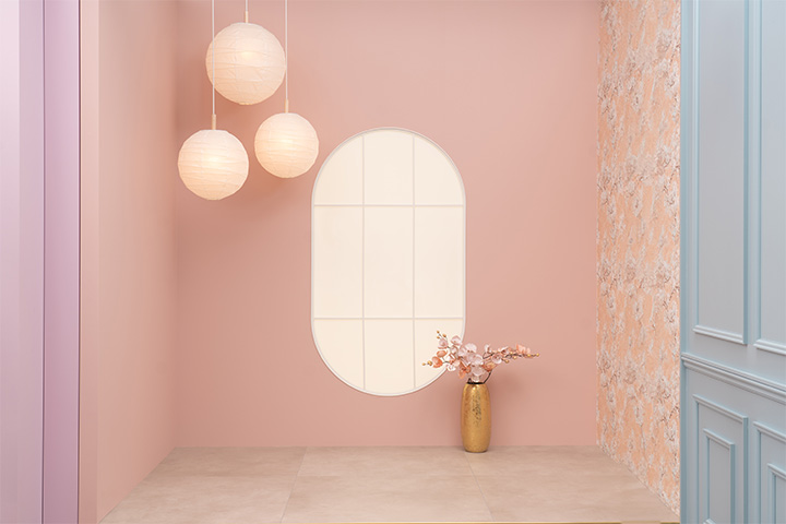 スタジオの一角の写真。ピンクを基調とした、和とレトロが融合したキュートなフォトスペース。