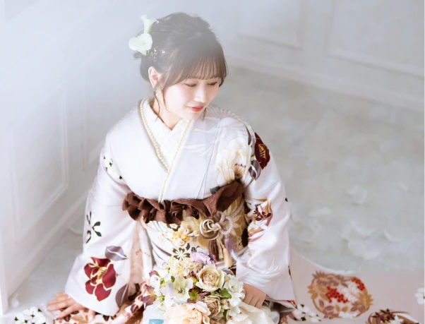 二十歳を美しく残す、特別な振袖前撮り。 | イメージ画像01_02