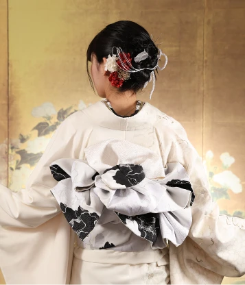 二十歳を美しく残す、特別な振袖前撮り。 | イメージ画像01_03