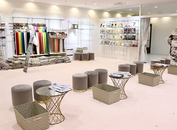 ふりそでMODE二子玉川ライズ・ドッグウッドプラザ店 - 成人式振袖フル