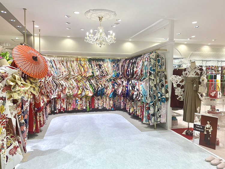 ふりそでMODE二子玉川ライズ・ドッグウッドプラザ店 - 成人式振袖フル