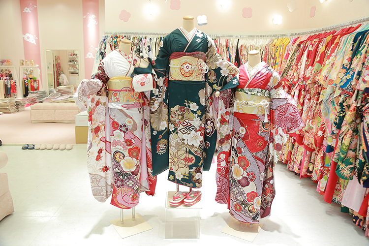 ふりそでMODEゆめタウン光の森店 - 成人式振袖フルセットレンタル - 前
