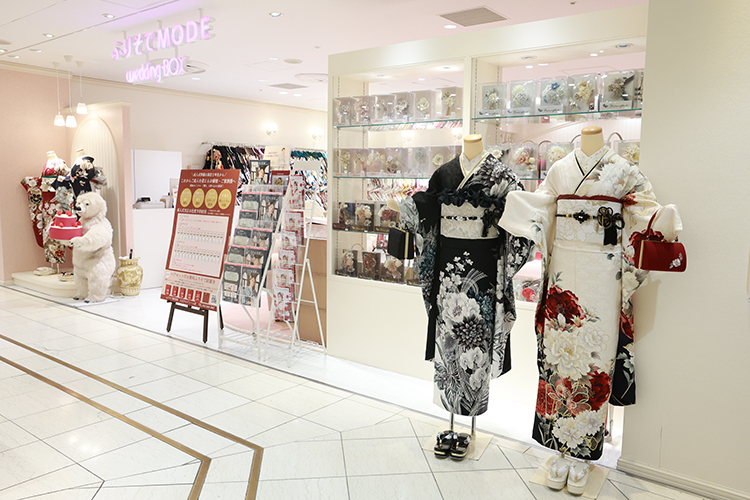 ふりそでMODE八王子オクトーレ店 - 成人式当日は八王子市会場まで徒歩5