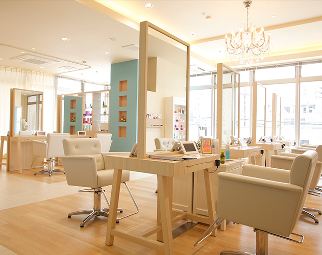 ヘアメイク アージュ下大利店 | サムネイル画像